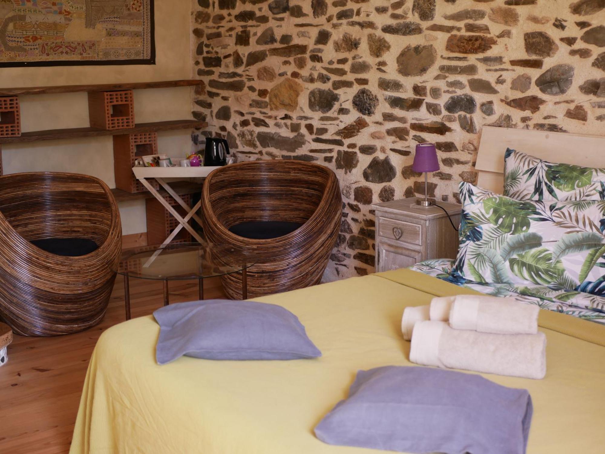 Les Jardins De Lumiere Bed and Breakfast Brusque Εξωτερικό φωτογραφία