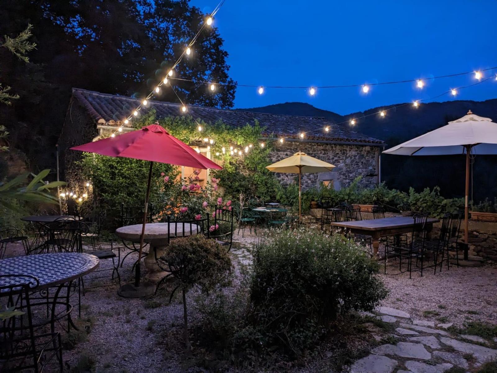 Les Jardins De Lumiere Bed and Breakfast Brusque Εξωτερικό φωτογραφία