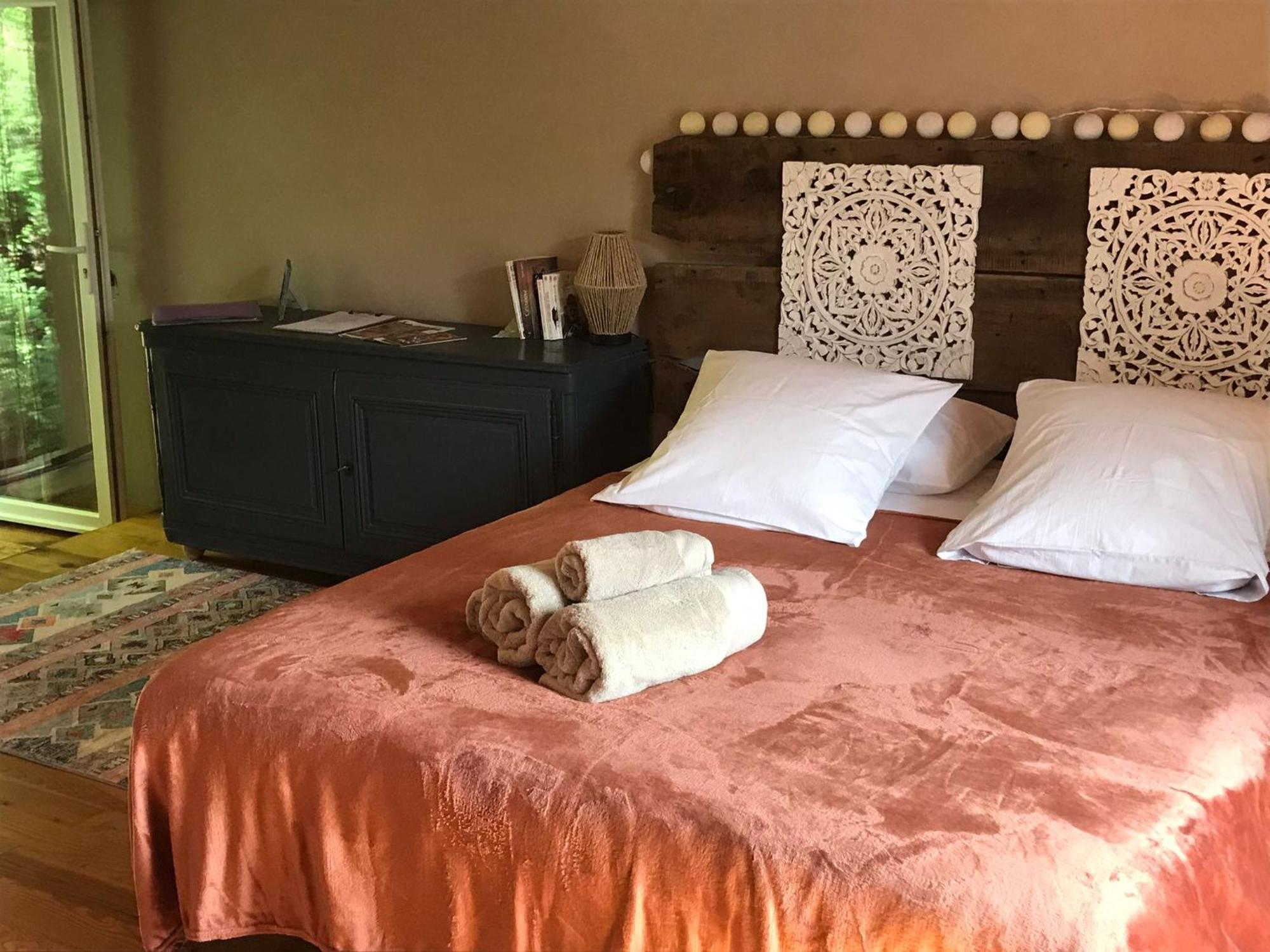 Les Jardins De Lumiere Bed and Breakfast Brusque Εξωτερικό φωτογραφία