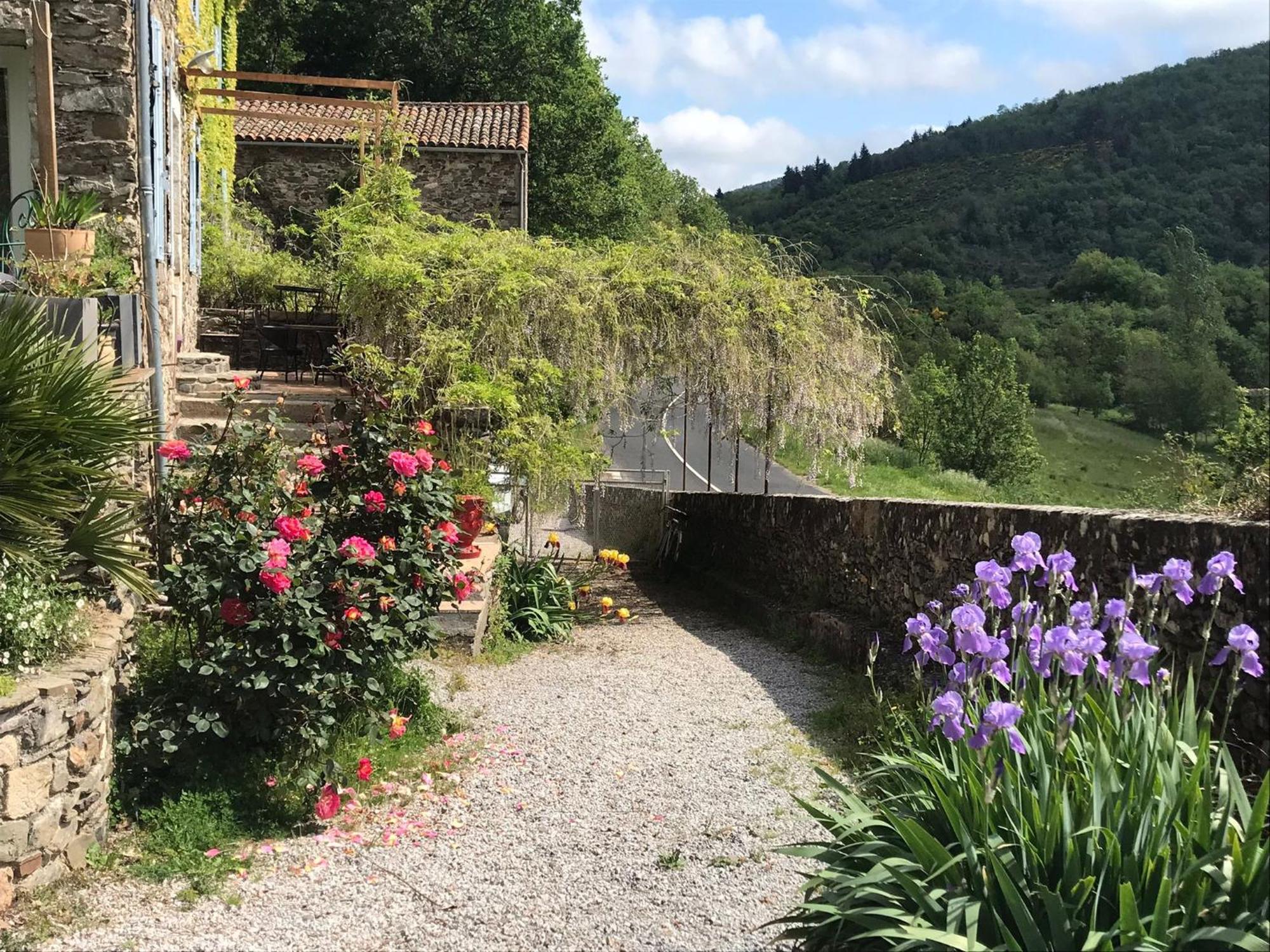 Les Jardins De Lumiere Bed and Breakfast Brusque Εξωτερικό φωτογραφία